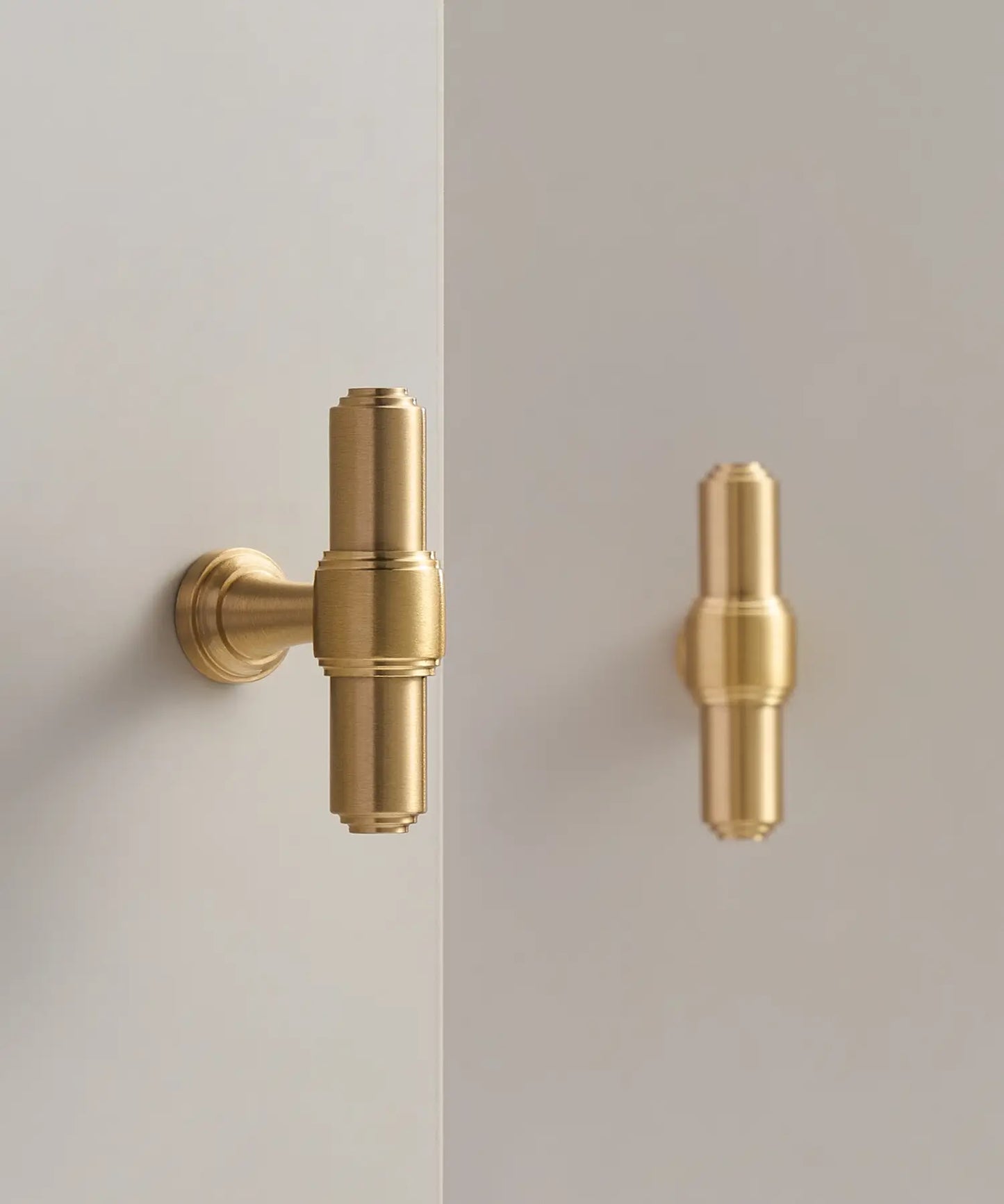 BRISTOL Solid Brass T-Bar Handle