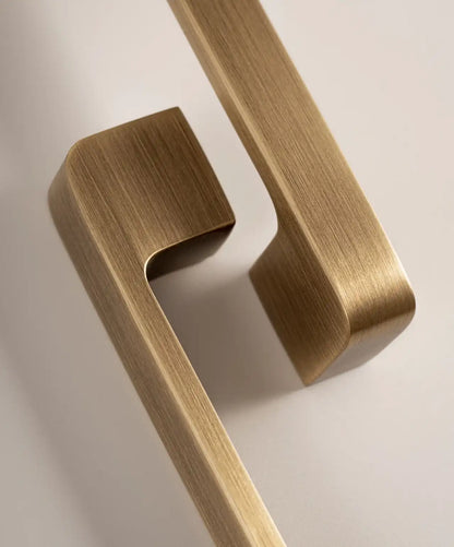 ELDAR Antique Brass Kitchen & Cabinet Handles