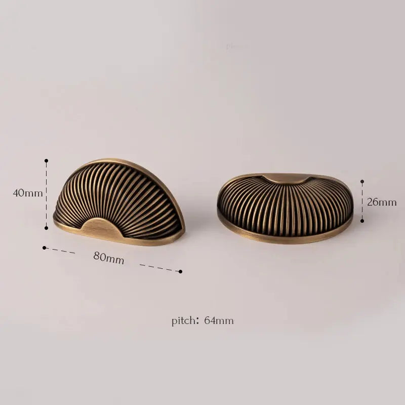 GILDOR Solid Brass Retro Cabinet Cup Pull