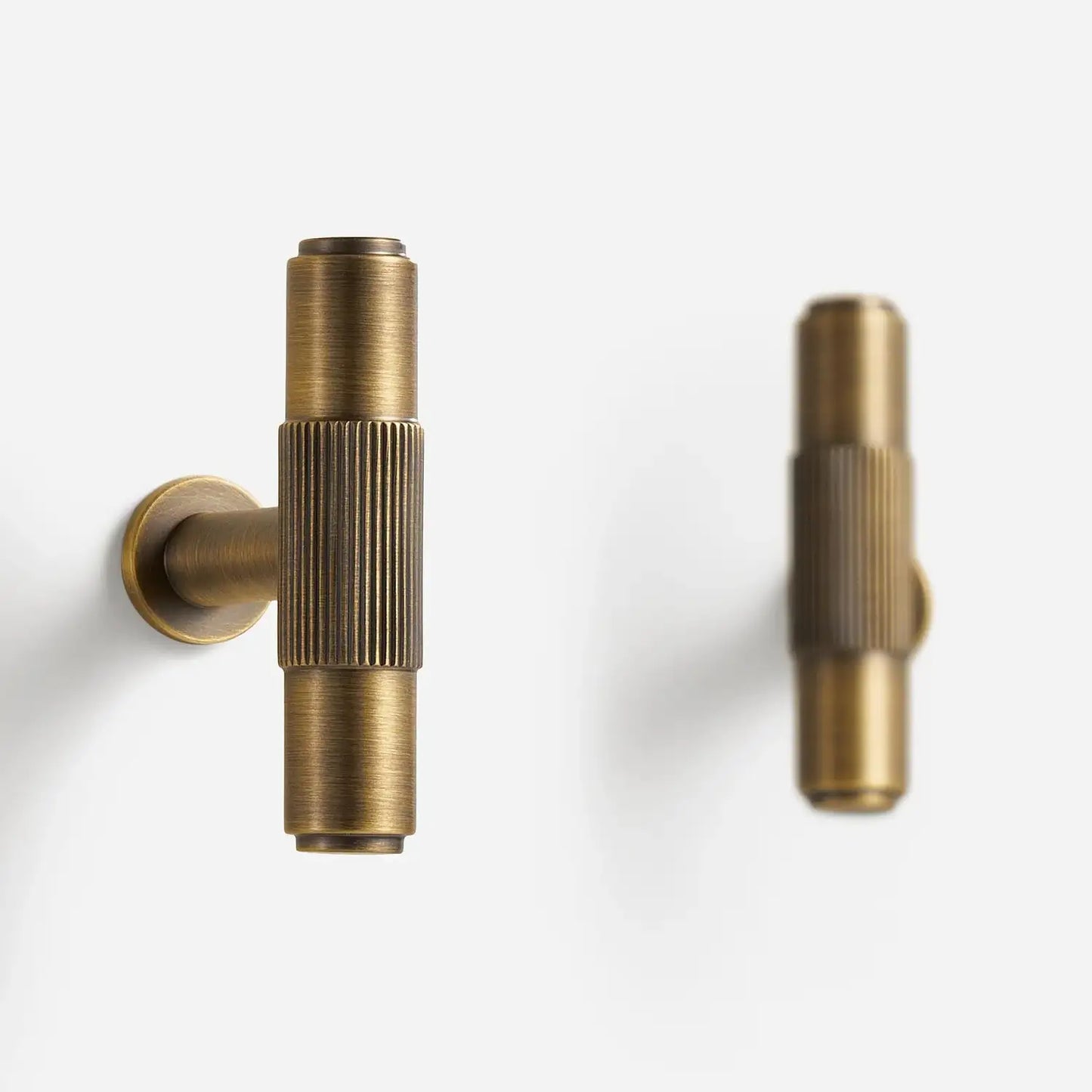 MAGNILA Solid Brass Knurled T-Bar Handle