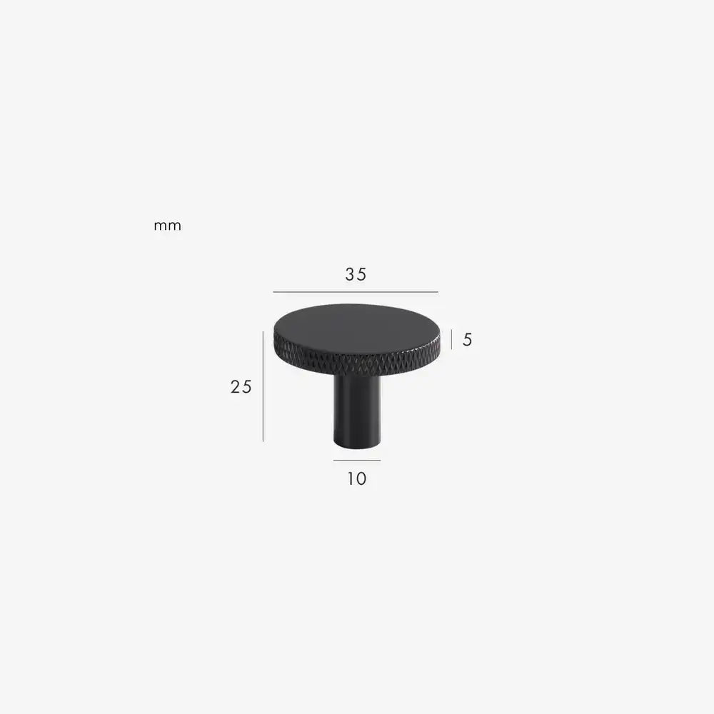 MORIAH Knurled Solid Brass Knob