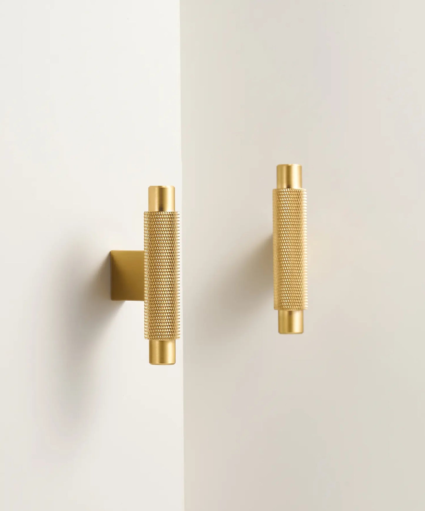 URBANO Solid Brass Knurled T-Bar Handle