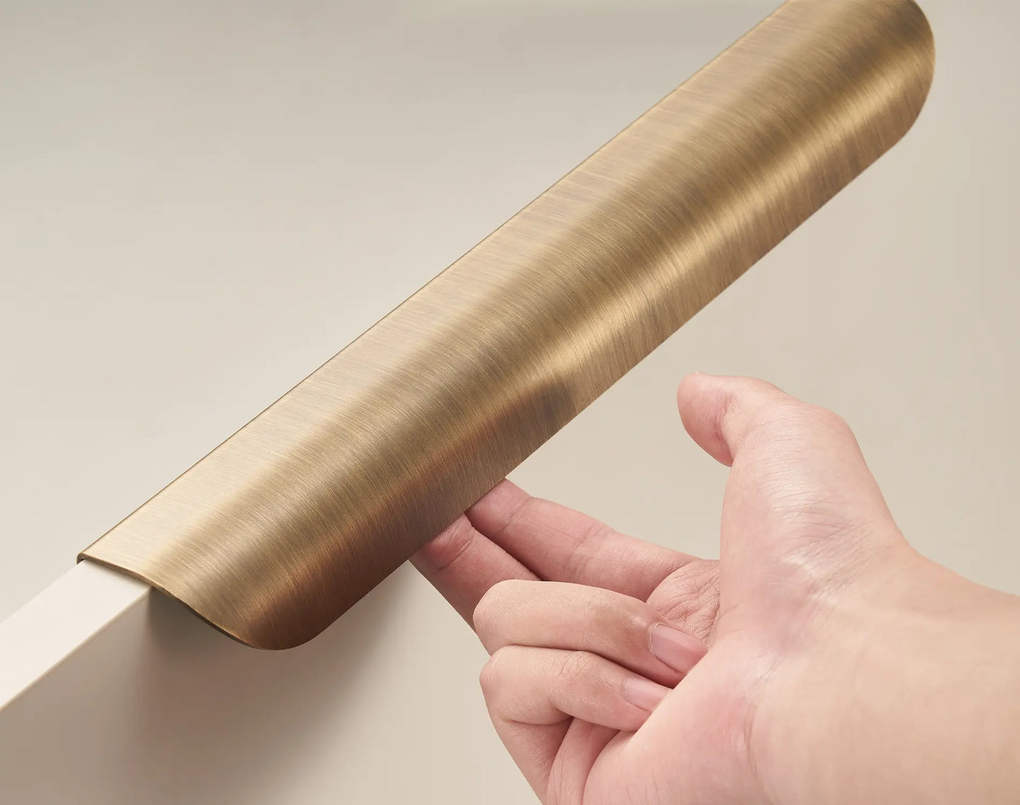 VELONA Solid Brass Edge Cabinet & Drawer Pull Handle