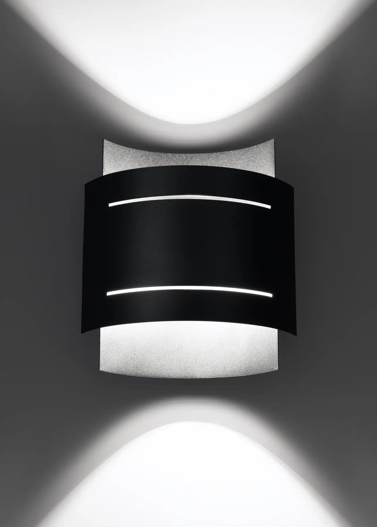 HESTIA Wall Light