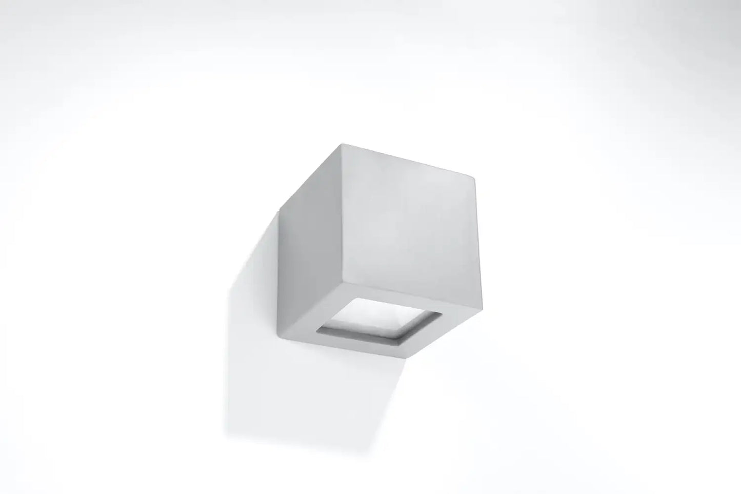 LEO Ceramic Wall Light