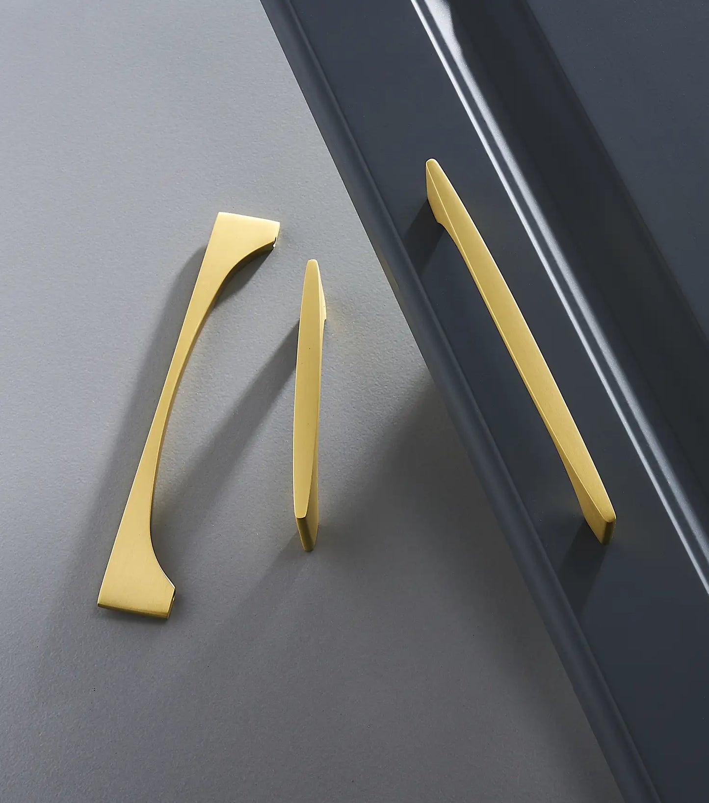 NORDIC Solid Brass Slim Kitchen & Cabinet Handle