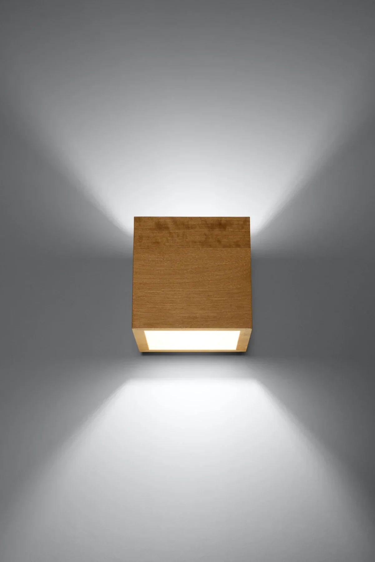 QUAD Natural Wood Wall Light
