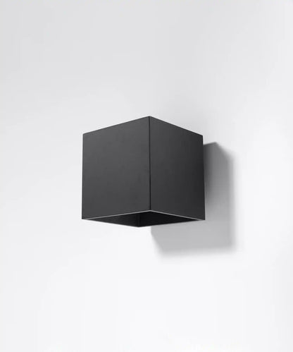 QUAD Wall Light