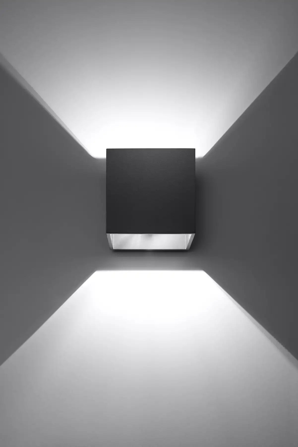 QUAD Wall Light
