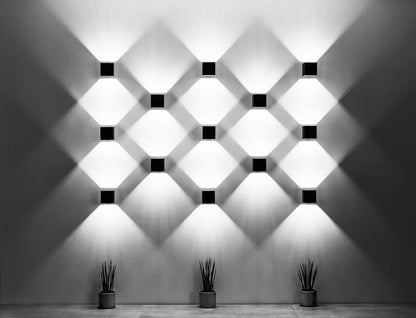 QUAD Wall Light