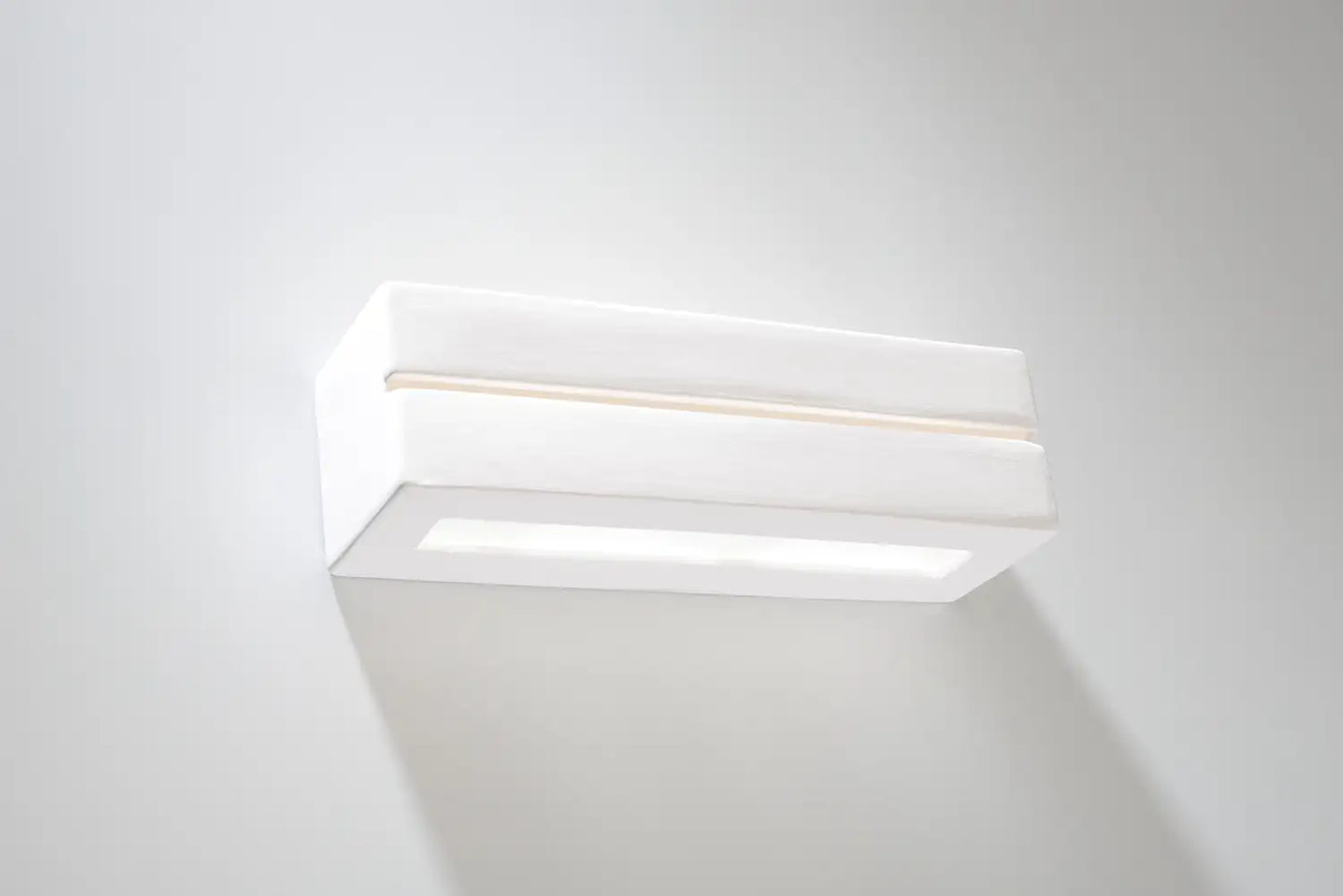 VEGA LINE Ceramic Wall Light