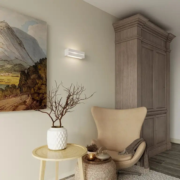 VEGA LINE Ceramic Wall Light