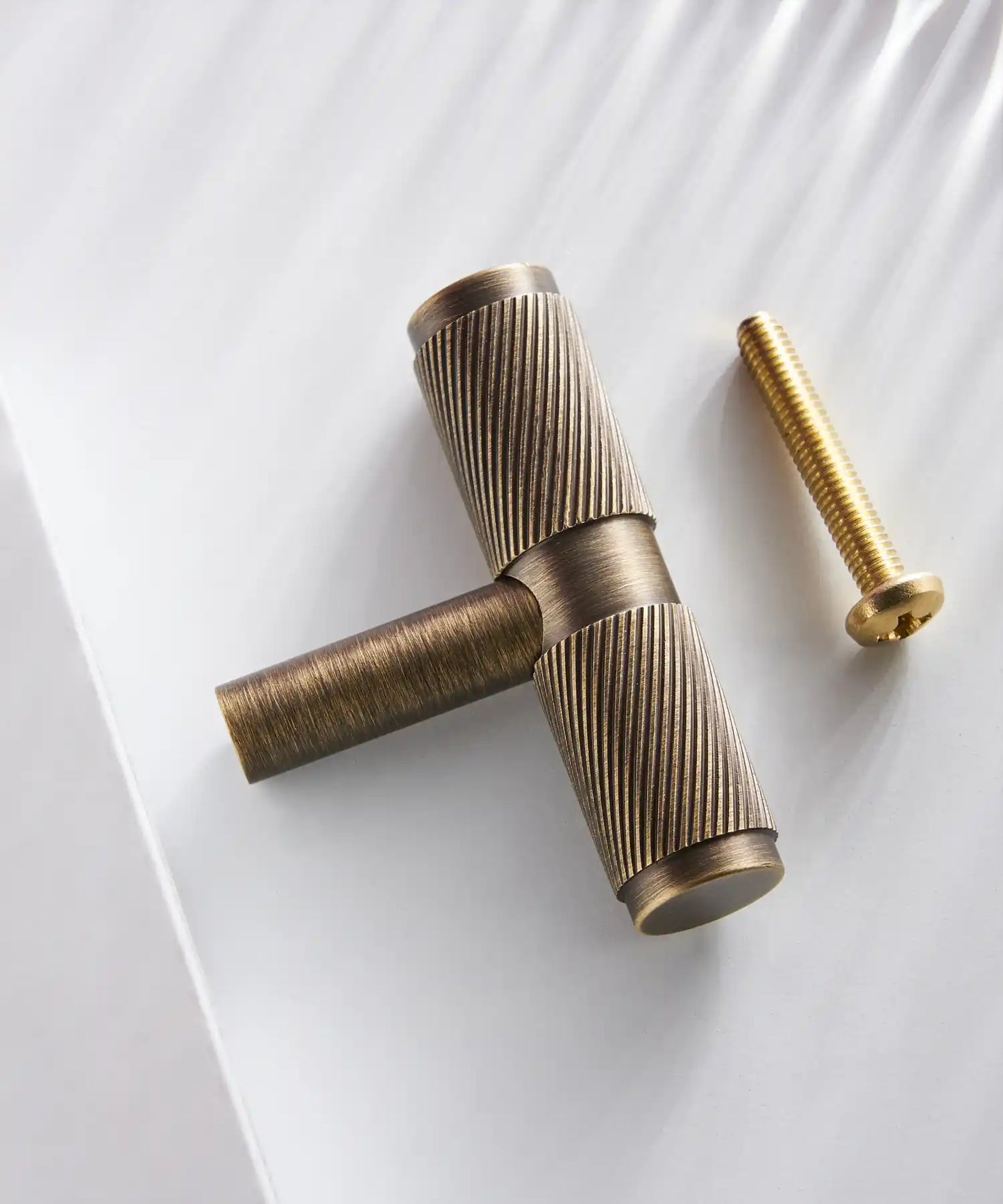 VORTICE Solid Brass T-bar handle