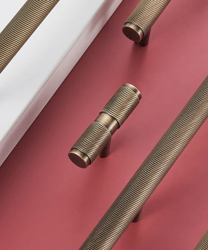 VORTICE Solid Brass T-bar handle